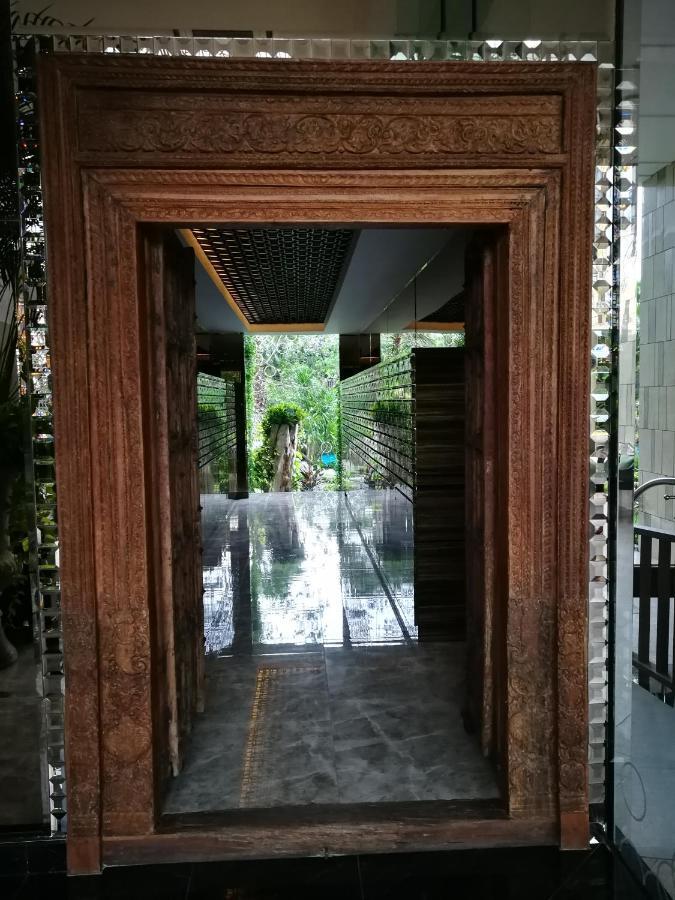 The Riviera Wongamat Hong Apartment Патая Екстериор снимка